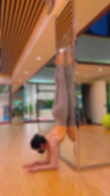 Time Flies, Green Beans Don't Need Overcooking: My Yoga Journey